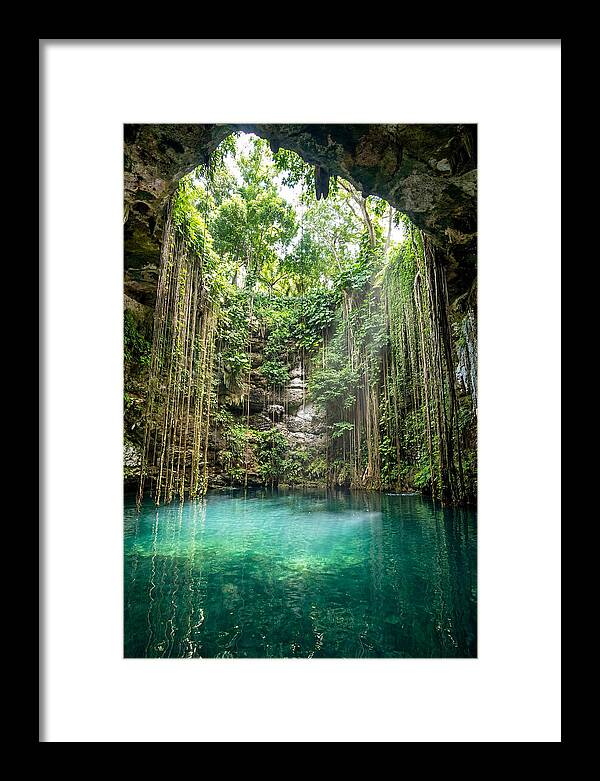 Cenote Ik Kil Serenity