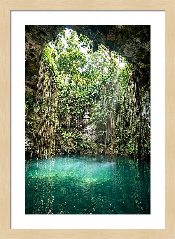 Cenote Ik Kil Serenity