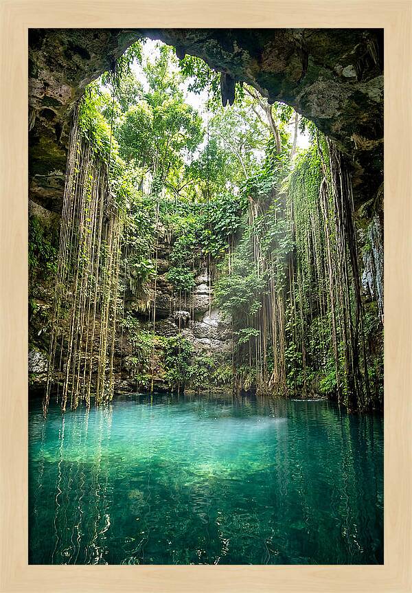 Cenote Ik Kil Serenity