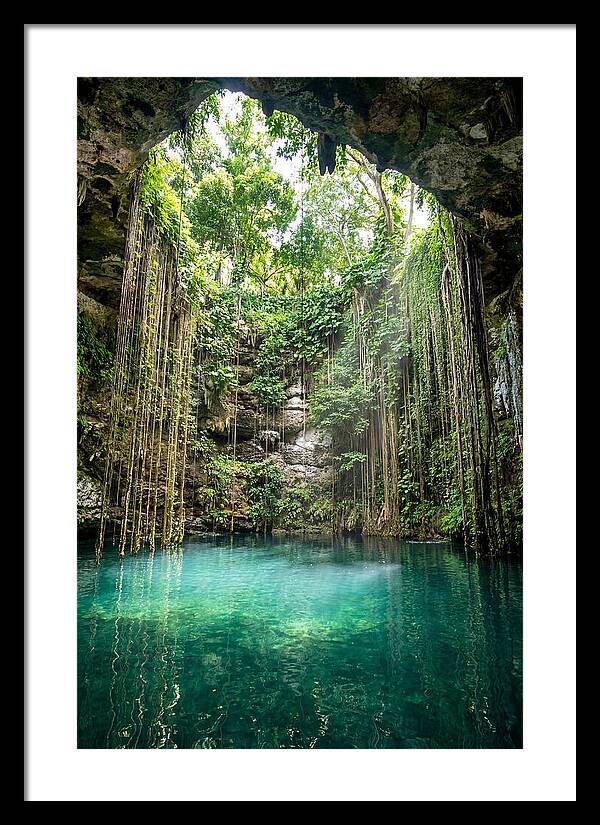 Cenote Ik Kil Serenity