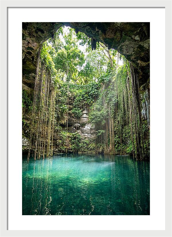 Cenote Ik Kil Serenity