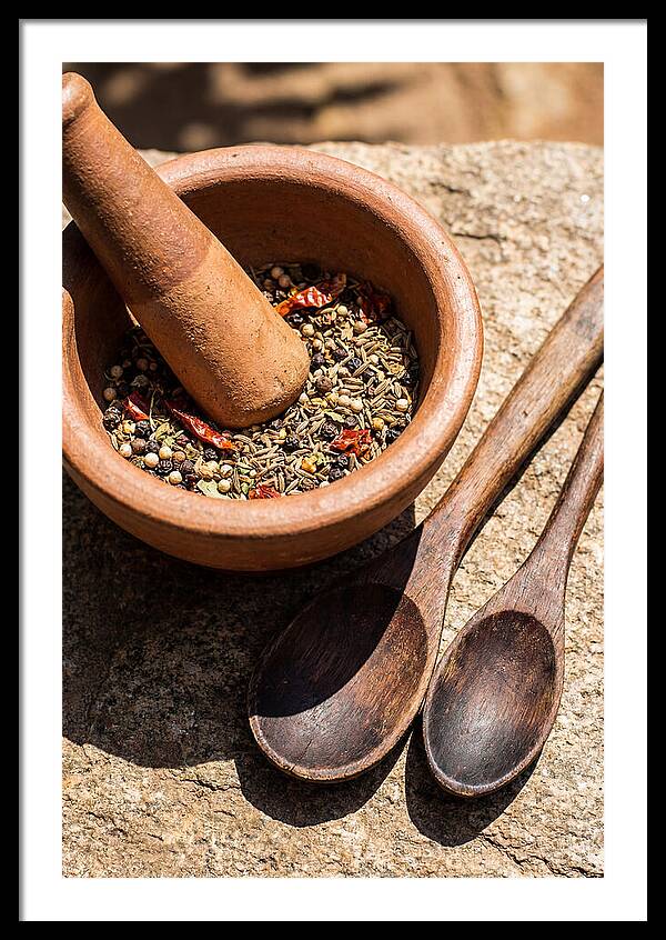 Ceramic Mortar With Spice Blend