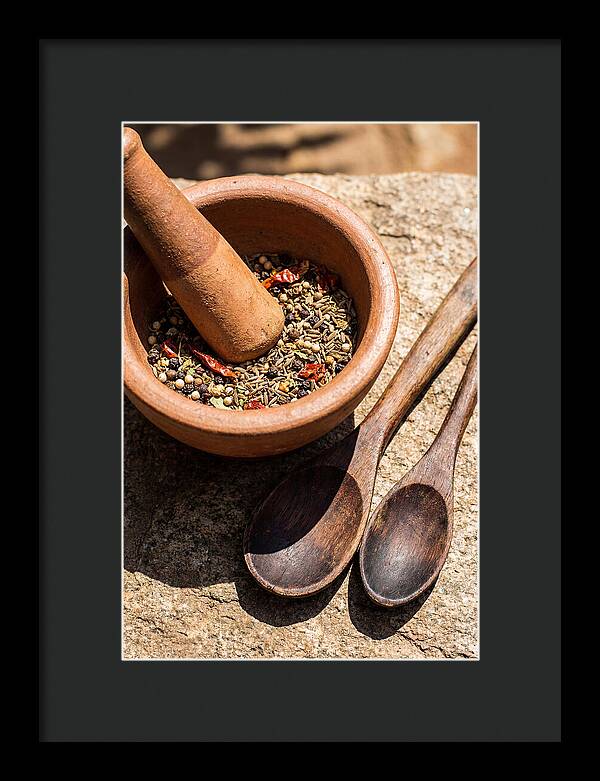 Ceramic Mortar With Spice Blend