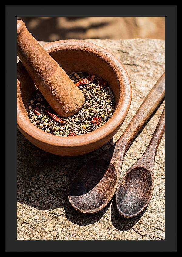 Ceramic Mortar With Spice Blend