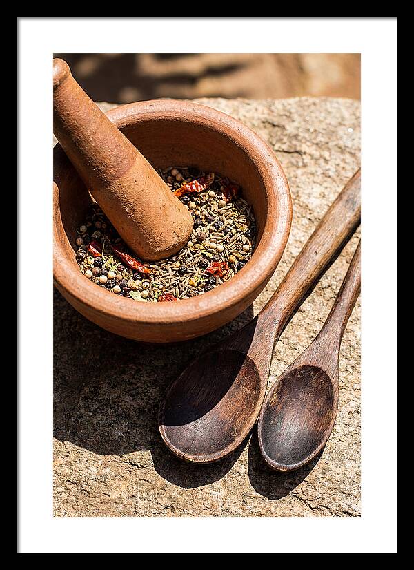 Ceramic Mortar With Spice Blend