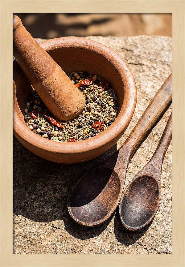 Ceramic Mortar With Spice Blend
