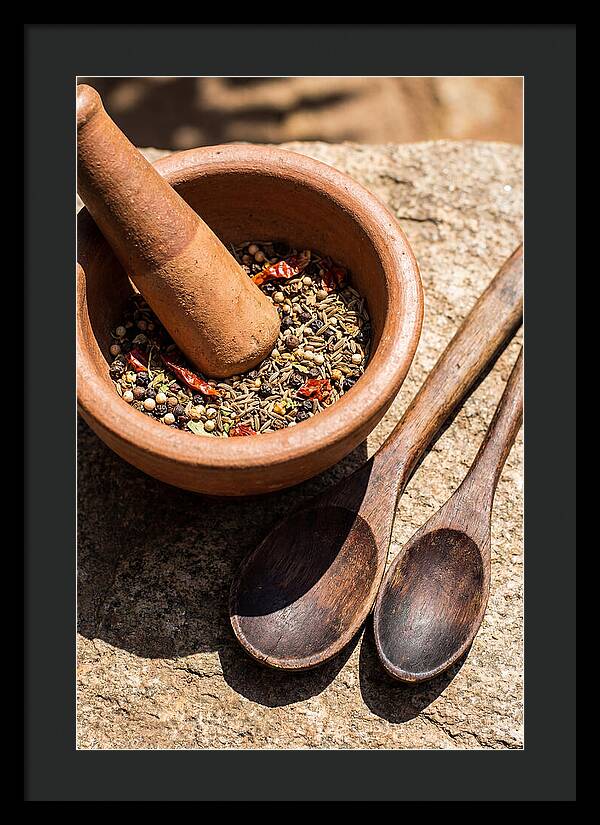 Ceramic Mortar With Spice Blend