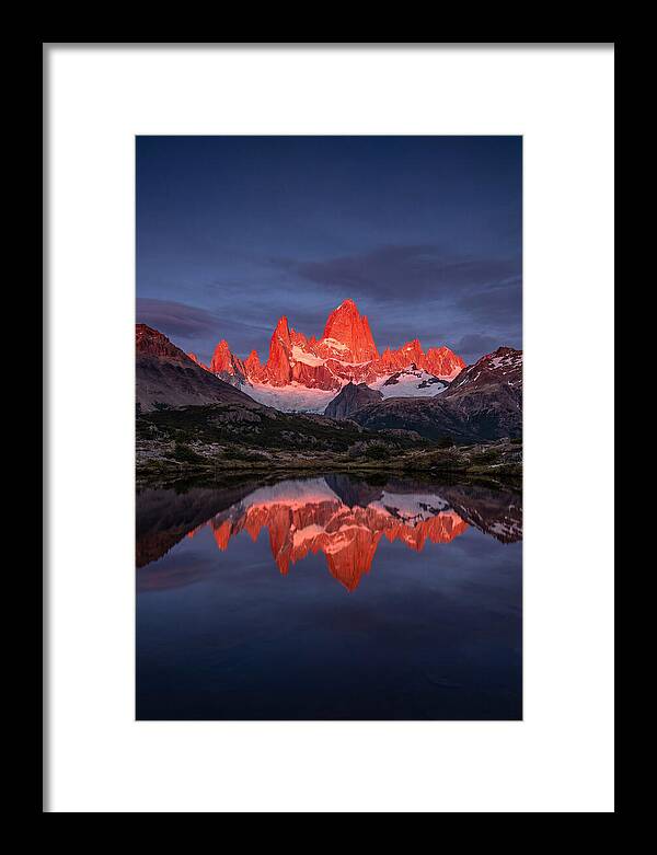 Cerro Fitz Roy At Sunrise