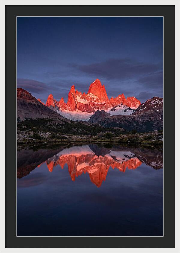 Cerro Fitz Roy At Sunrise