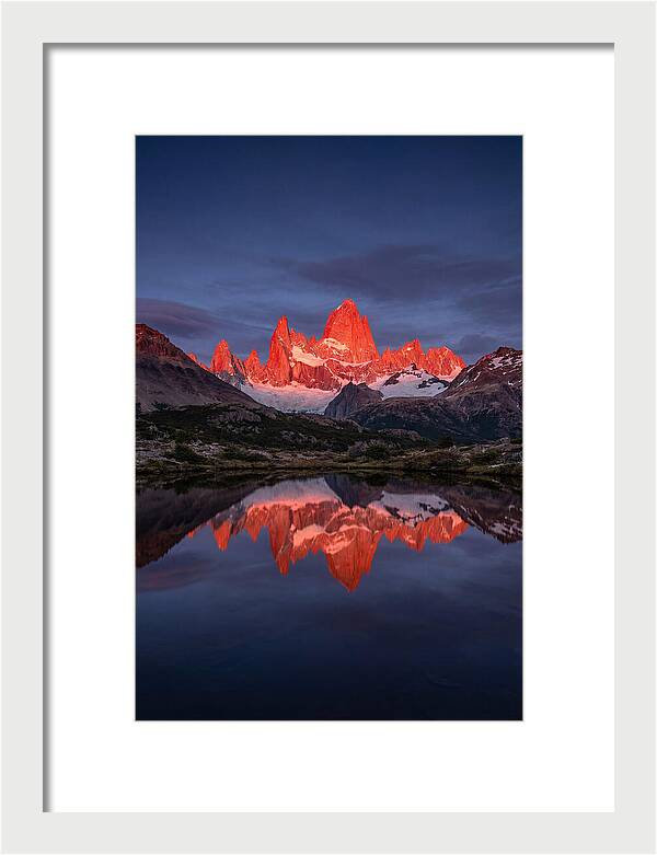 Cerro Fitz Roy At Sunrise