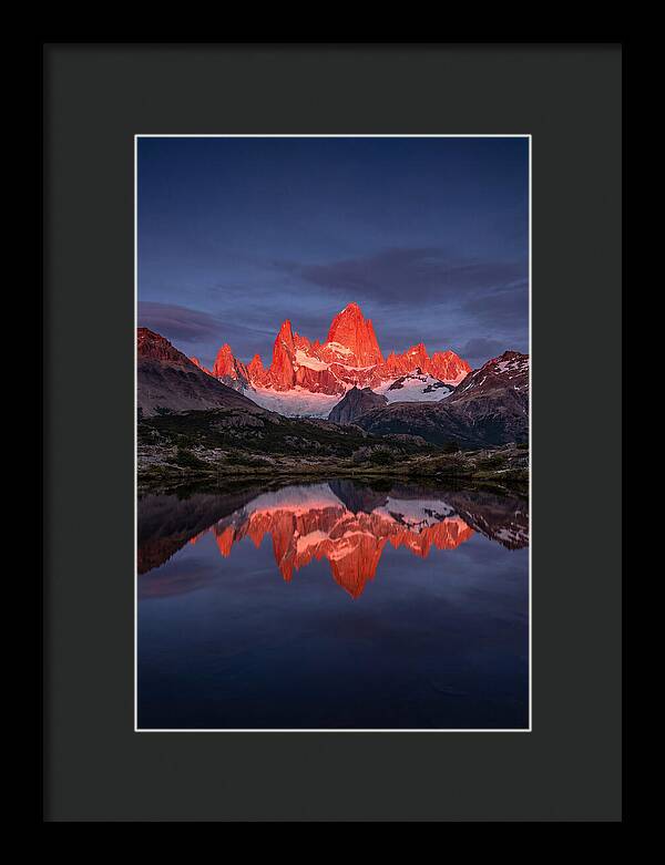 Cerro Fitz Roy At Sunrise