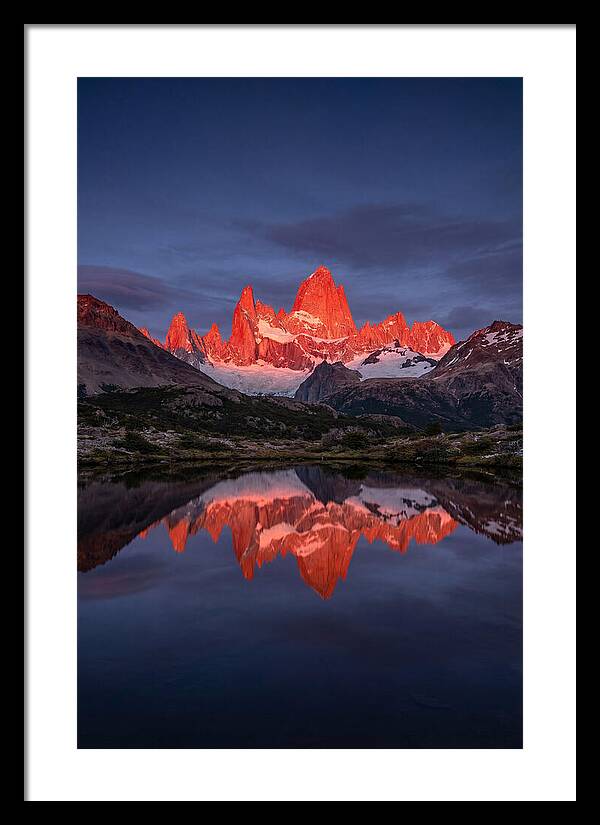 Cerro Fitz Roy At Sunrise