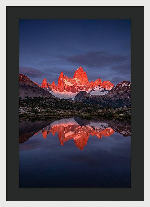 Cerro Fitz Roy At Sunrise