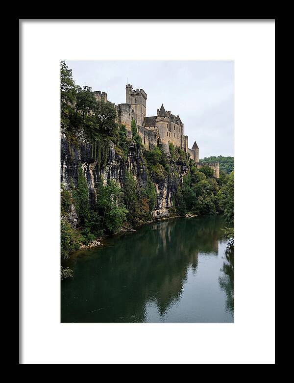 Chateau De Beynac Overlooking Dordogne River