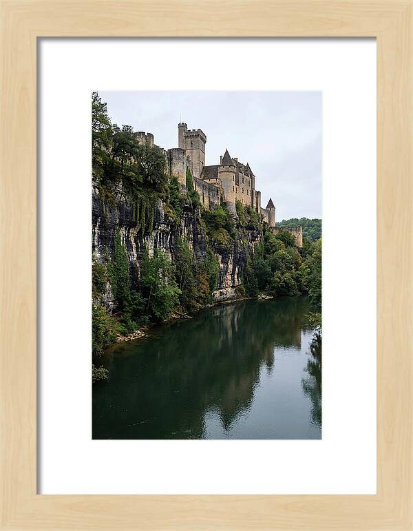 Chateau De Beynac Overlooking Dordogne River