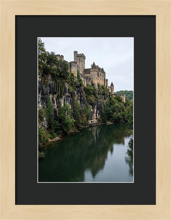 Chateau De Beynac Overlooking Dordogne River