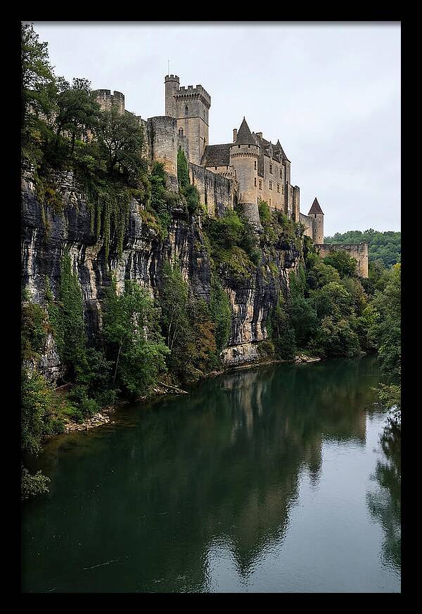 Chateau De Beynac Overlooking Dordogne River