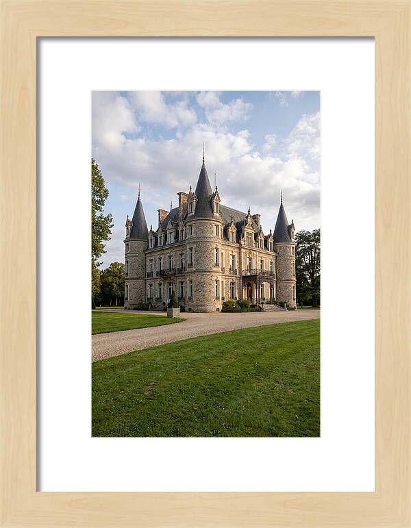 Chateau De Mores Elegance