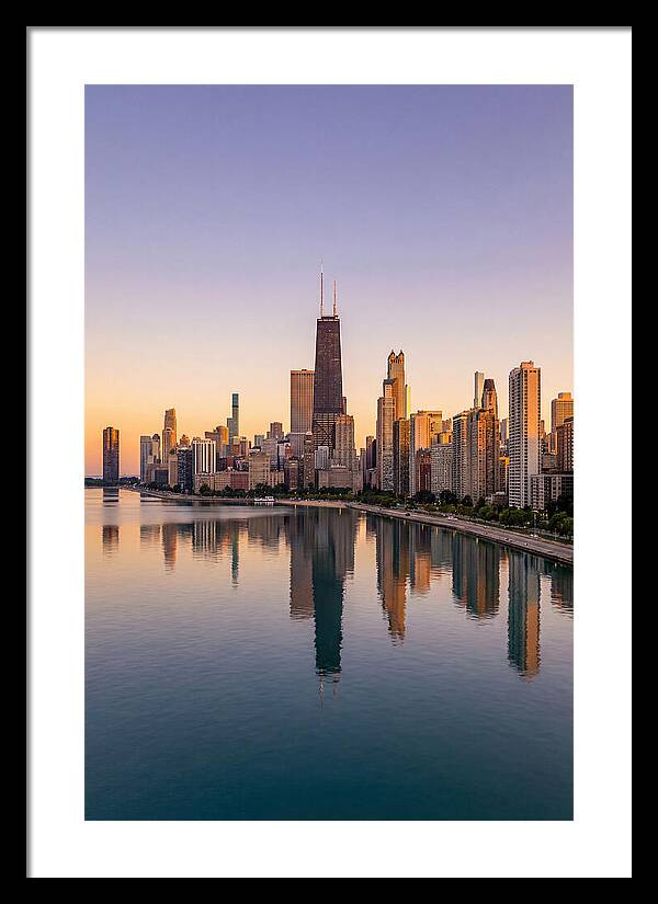 Chicago Lakefront Skyline At Dusk