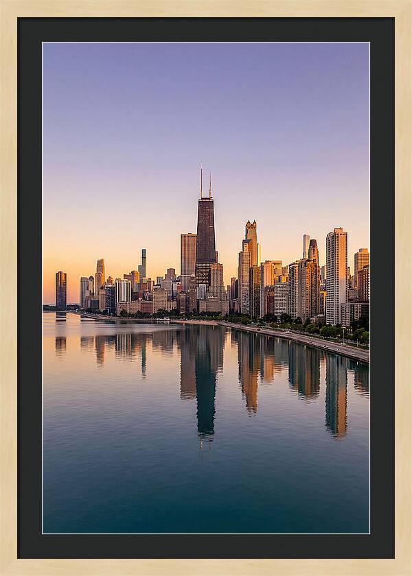Chicago Lakefront Skyline At Dusk