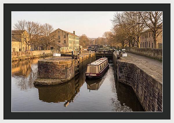 City Canal Lock Serenity