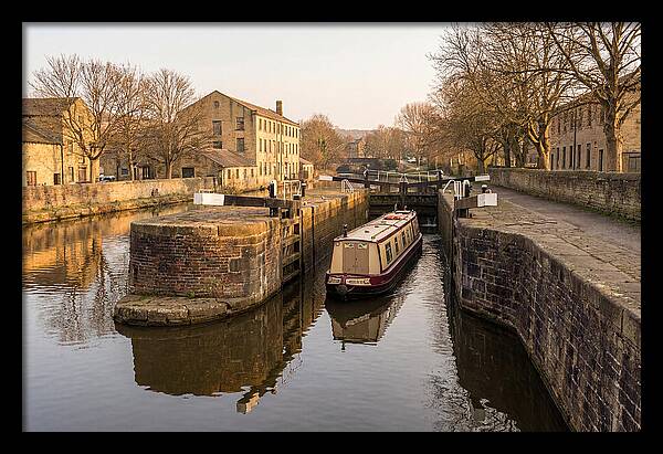 City Canal Lock Serenity