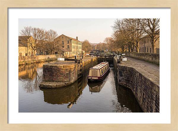City Canal Lock Serenity