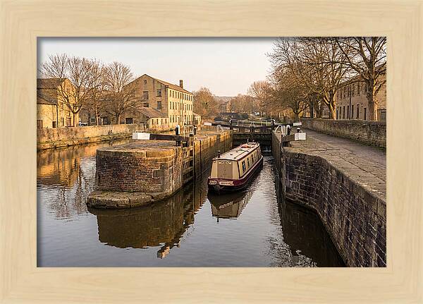 City Canal Lock Serenity