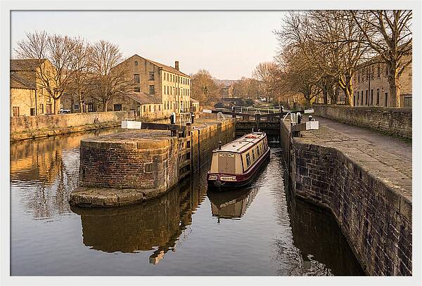 City Canal Lock Serenity