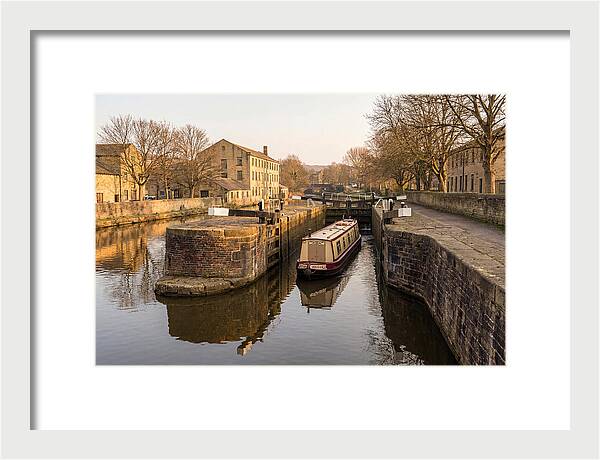 City Canal Lock Serenity