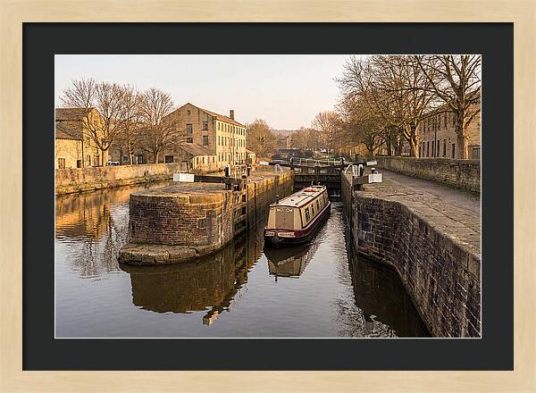 City Canal Lock Serenity