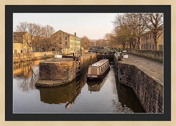City Canal Lock Serenity