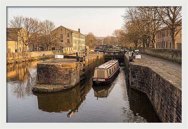 City Canal Lock Serenity