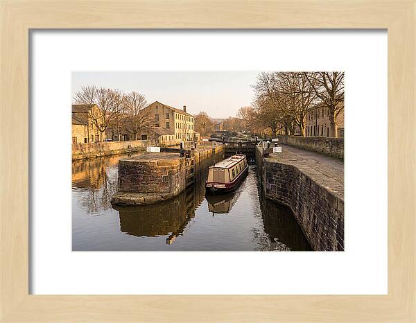 City Canal Lock Serenity