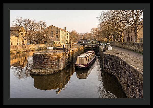 City Canal Lock Serenity