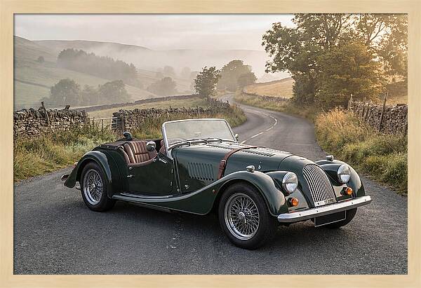 Classic Roadster With Leather Straps