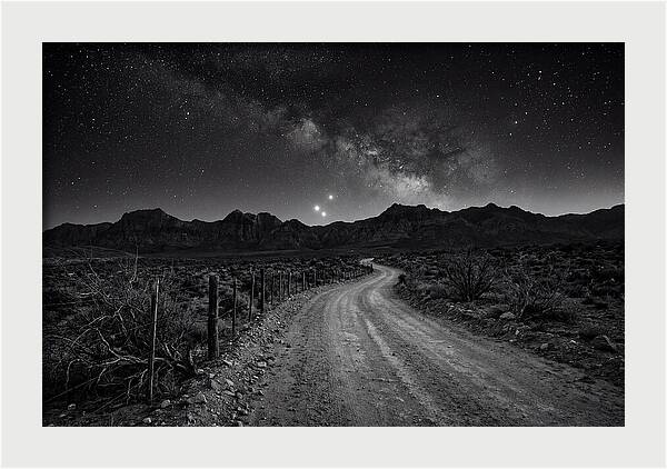 Clear Night Sky With Jupiter And Saturn