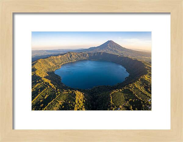 Coatepeque Caldera Serenity