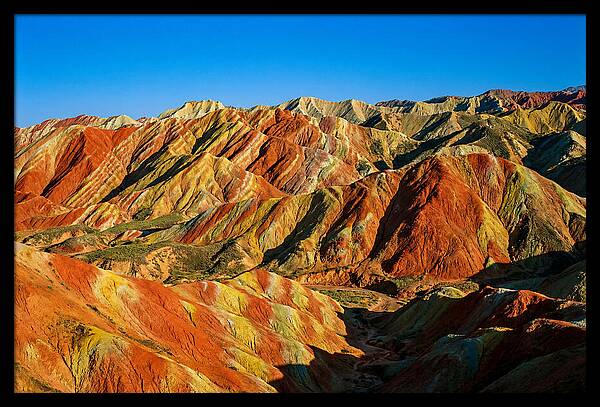 Colorful Peaks Of Zhangye Danxia