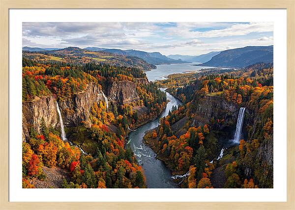 Columbia River Gorge In Autumn