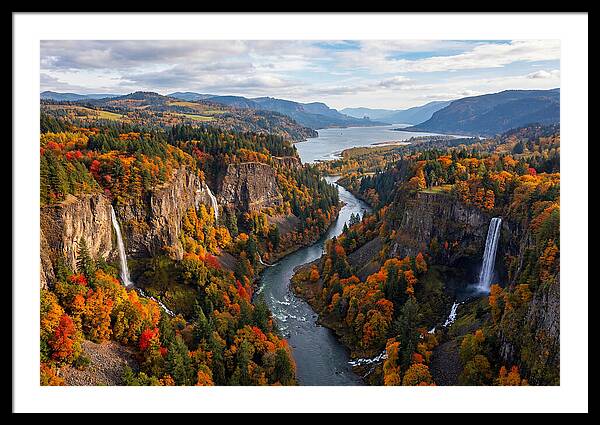 Columbia River Gorge In Autumn