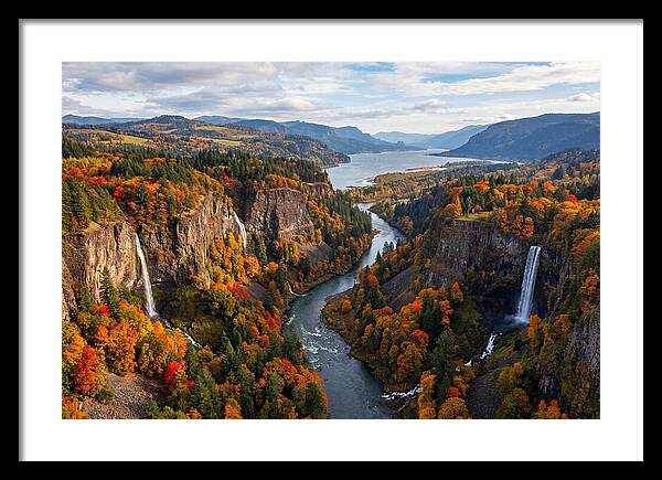 Columbia River Gorge In Autumn