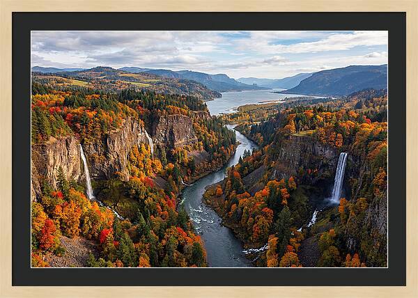Columbia River Gorge In Autumn