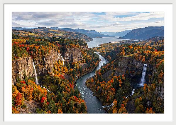 Columbia River Gorge In Autumn