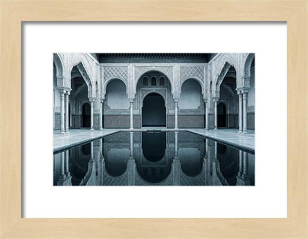 Court Of The Myrtles Reflection