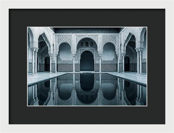 Court Of The Myrtles Reflection