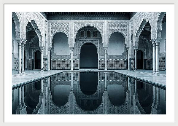 Court Of The Myrtles Reflection