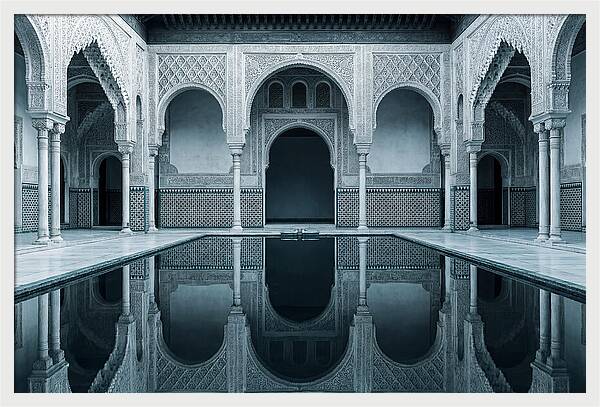Court Of The Myrtles Reflection