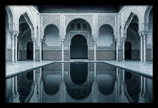 Court Of The Myrtles Reflection