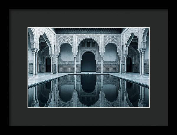 Court Of The Myrtles Reflection